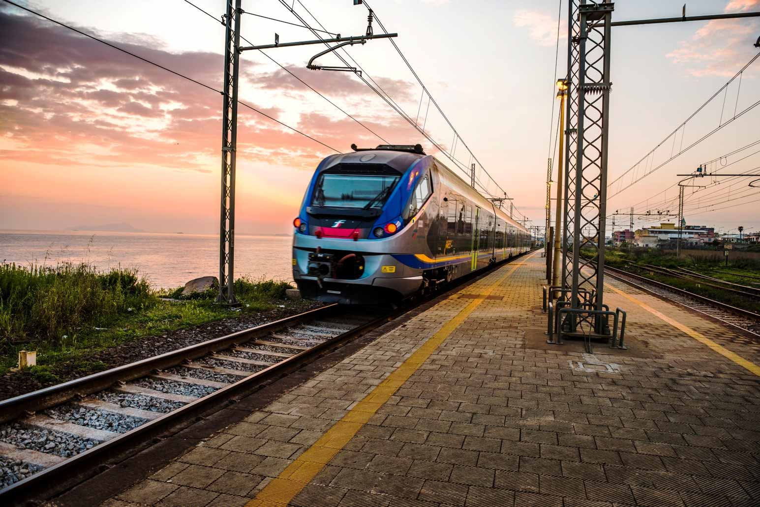 Treno Regionale Trenitalia