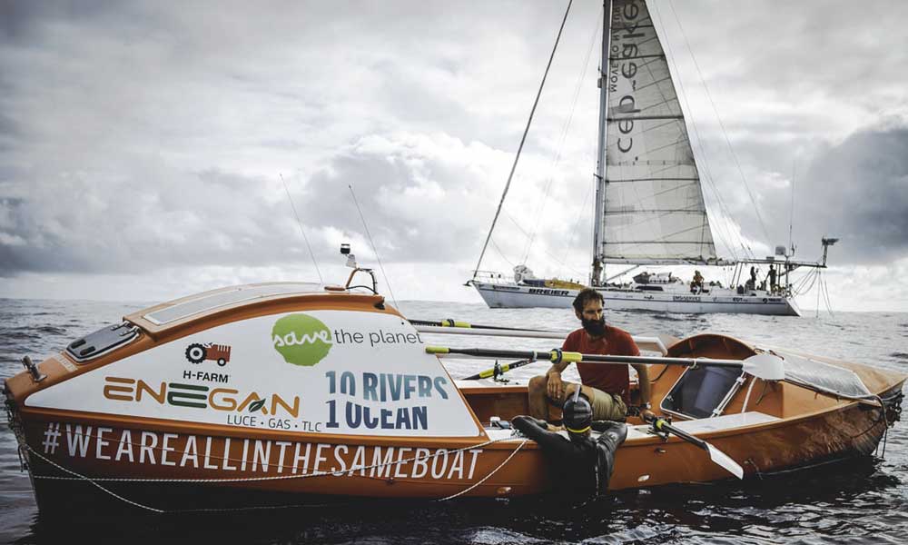 Alex Bellini nel Pacifico incontra il nuotatore transoceanico Ben Lecomte
