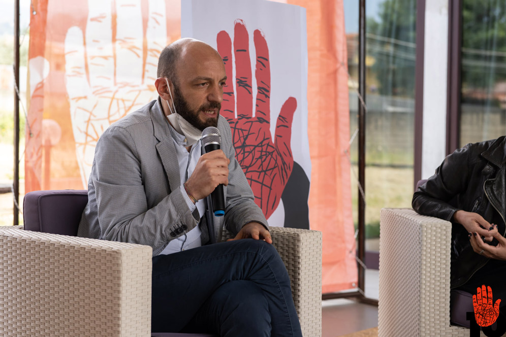 Il direttore artistico del festival Trame, Giovanni Tizian
