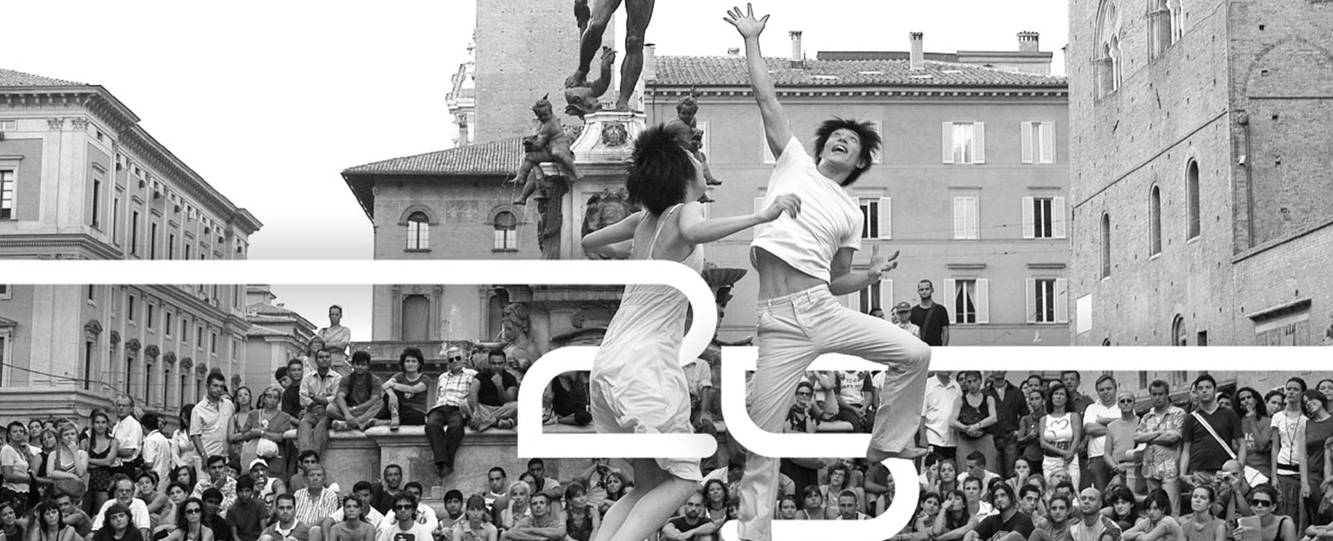 Immagine della locandina del festival Danza Urbana 2021 a Bologna