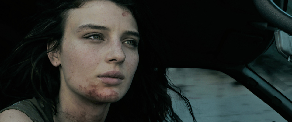 Alice Pagani in una scena del film Non mi uccidere