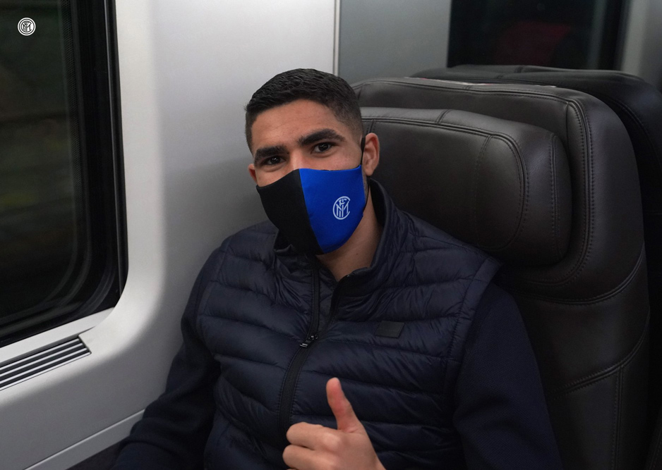 Achraf Hakimi a bordo del Frecciarossa in direzione Firenze, in vista della gara contro la Fiorentina valida per la ventesima giornata di Serie A