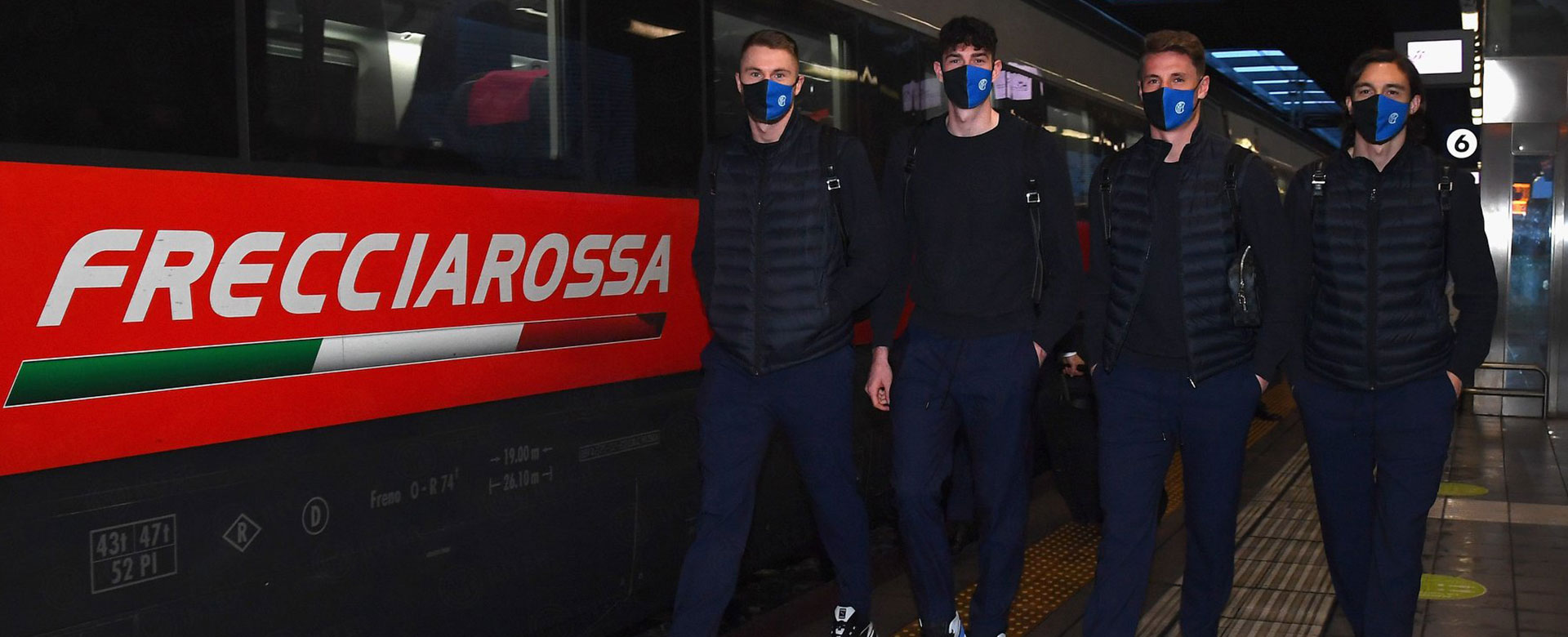 I calciatori dell'Inter salgono a bordo del Frecciarossa in direzione Firenze, in vista della gara contro la Fiorentina valida per la ventesima giornata di Serie A