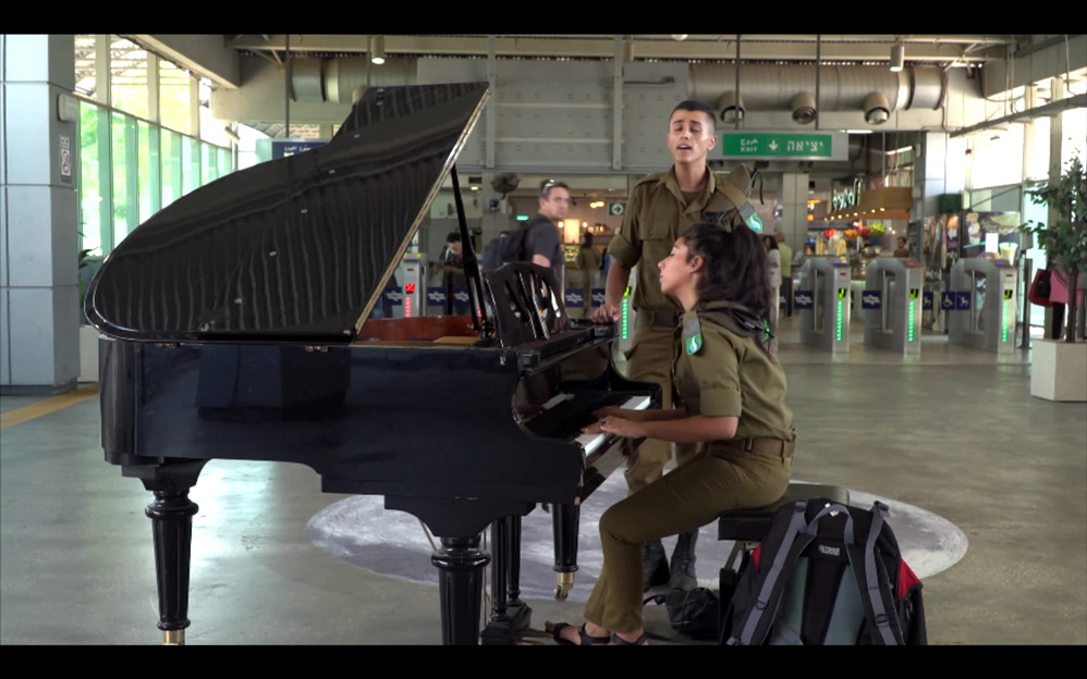 Una scena del film Tuning, inserito nella sezione Biografilm Art&Music del Biografilm Festival 2021 