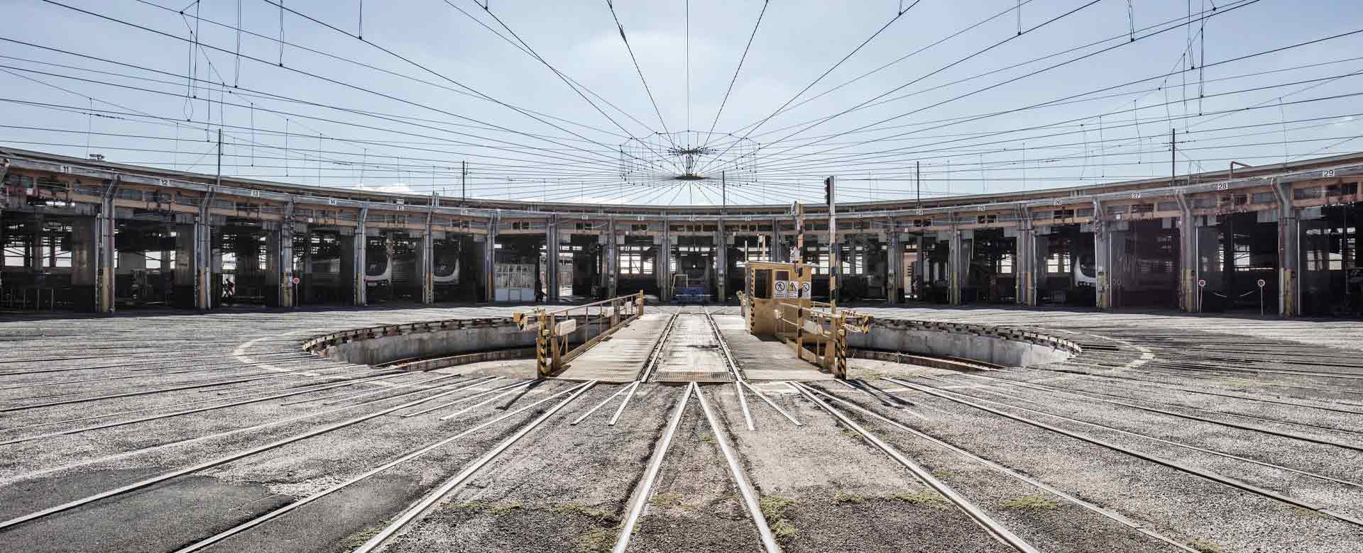 L'immagine utilizzata per la locandina della mostra Parallel Lines ©luigifileticimages