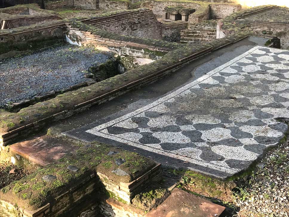 Mosaici presso il Complesso di Capo di Bove nel Parco Archeologico dell’Appia Antica