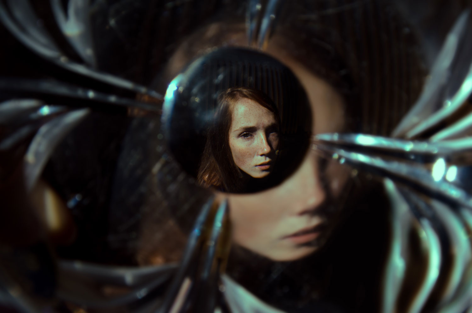 Federica Belli, The lens (Through Which We See Ourselves), 2018
