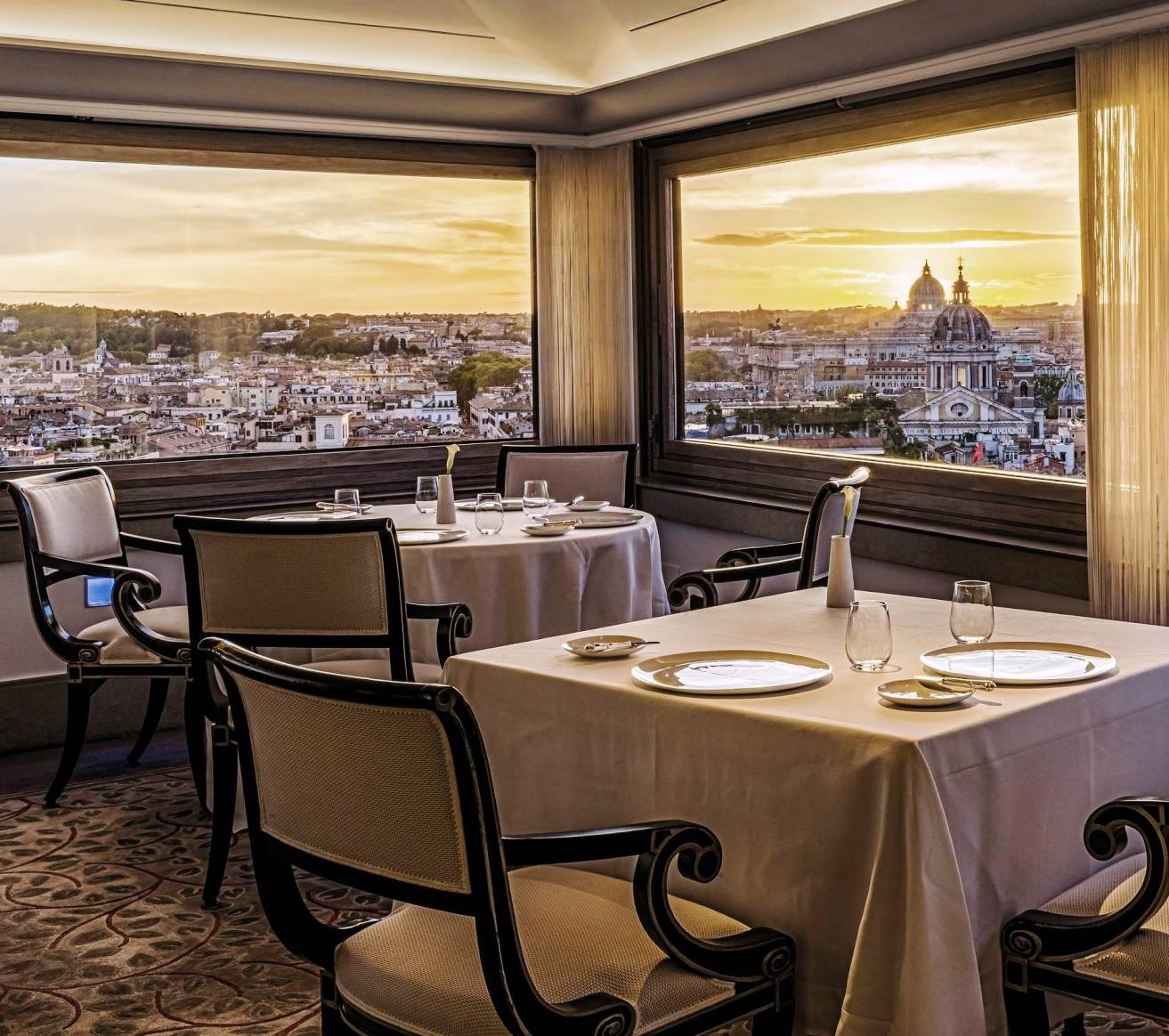 Tavola ristorante con panorama