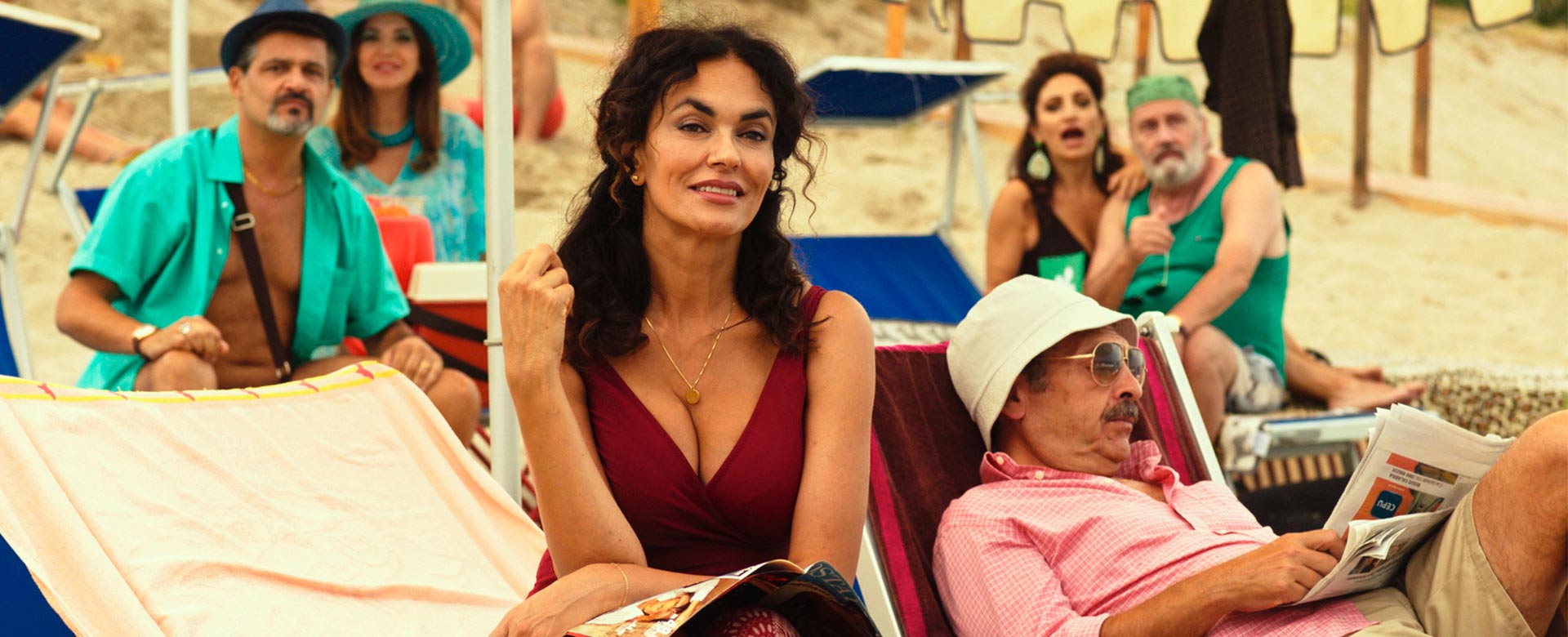 Una scena del film Gli anni belli con Maria Grazia Cucinotta e Ninni Bruschetta