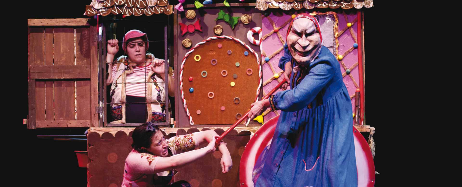 Una scena dello spettacolo Il carretto delle storie: Hansel! Gretel!, Teatro dell'Argine