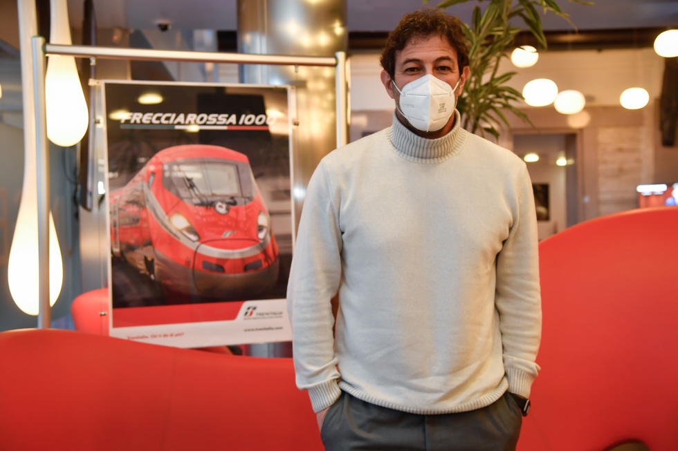 Ciro Ferrara nel Freccia Lounge di Milano per la presentazione del Frecciarossa 1000 con livrea speciale per la Supercoppa Italiana Frecciarossa