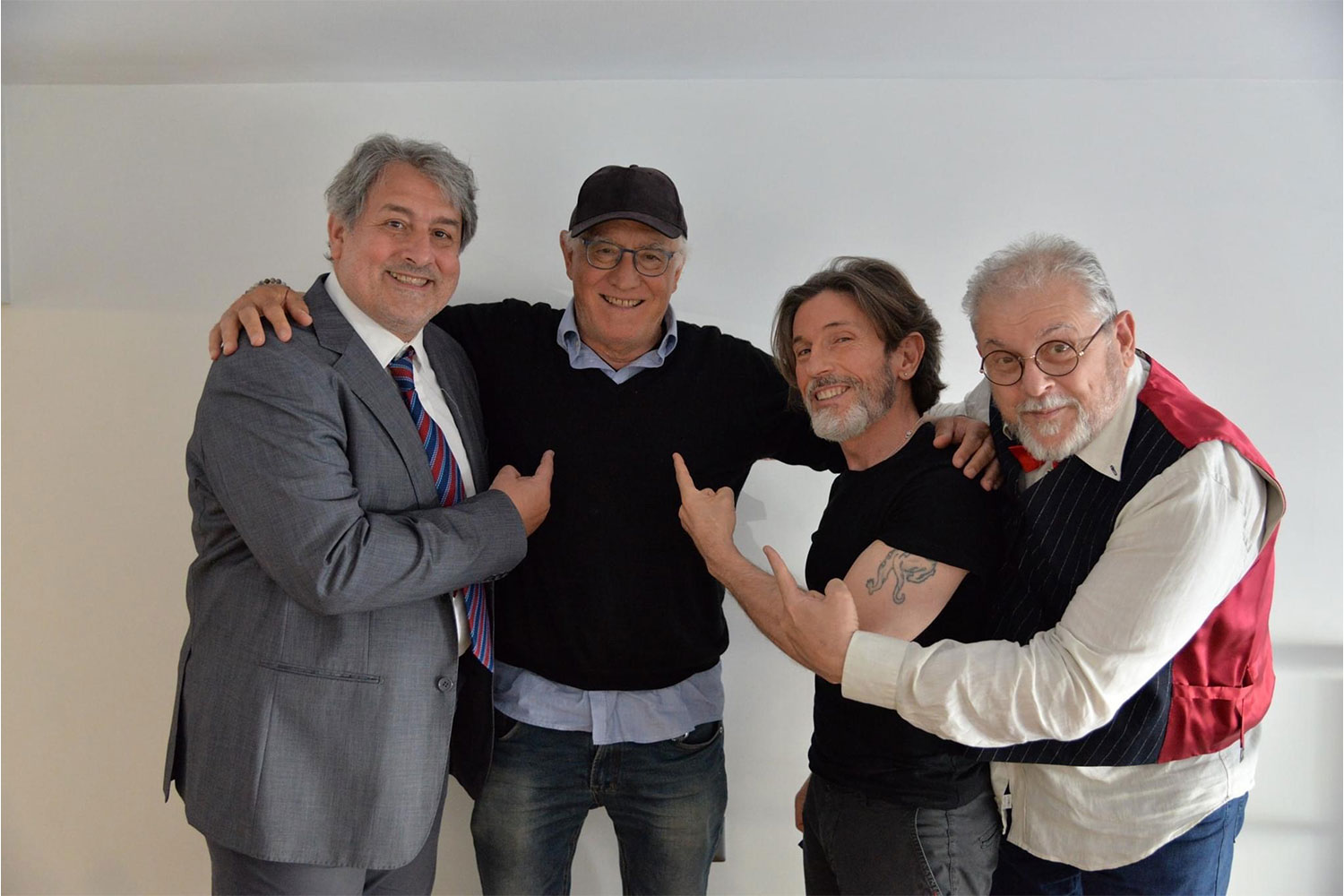 Gli attori Massimiliano Buzzanca, Stefano Scaramuzzino e Claudio Scaramuzzino con l'aiuto regista Massimo Milazzo
