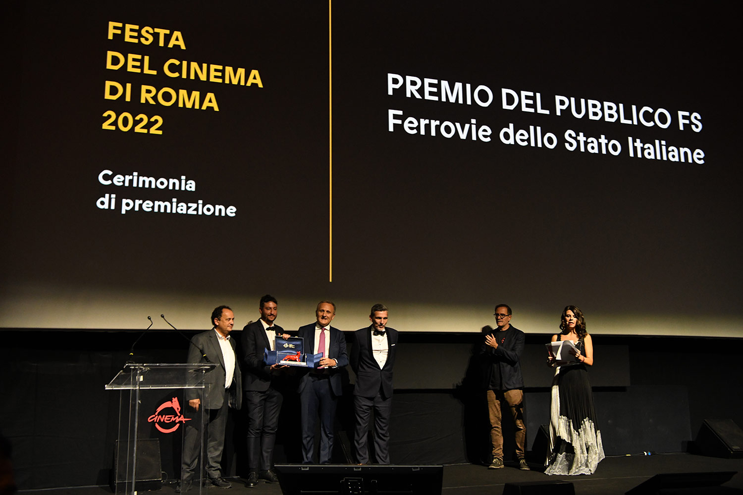 Premiazione del flm SHTTL, vincitore del Premio del pubblico FS alla Festa del Cinema di Roma 2022