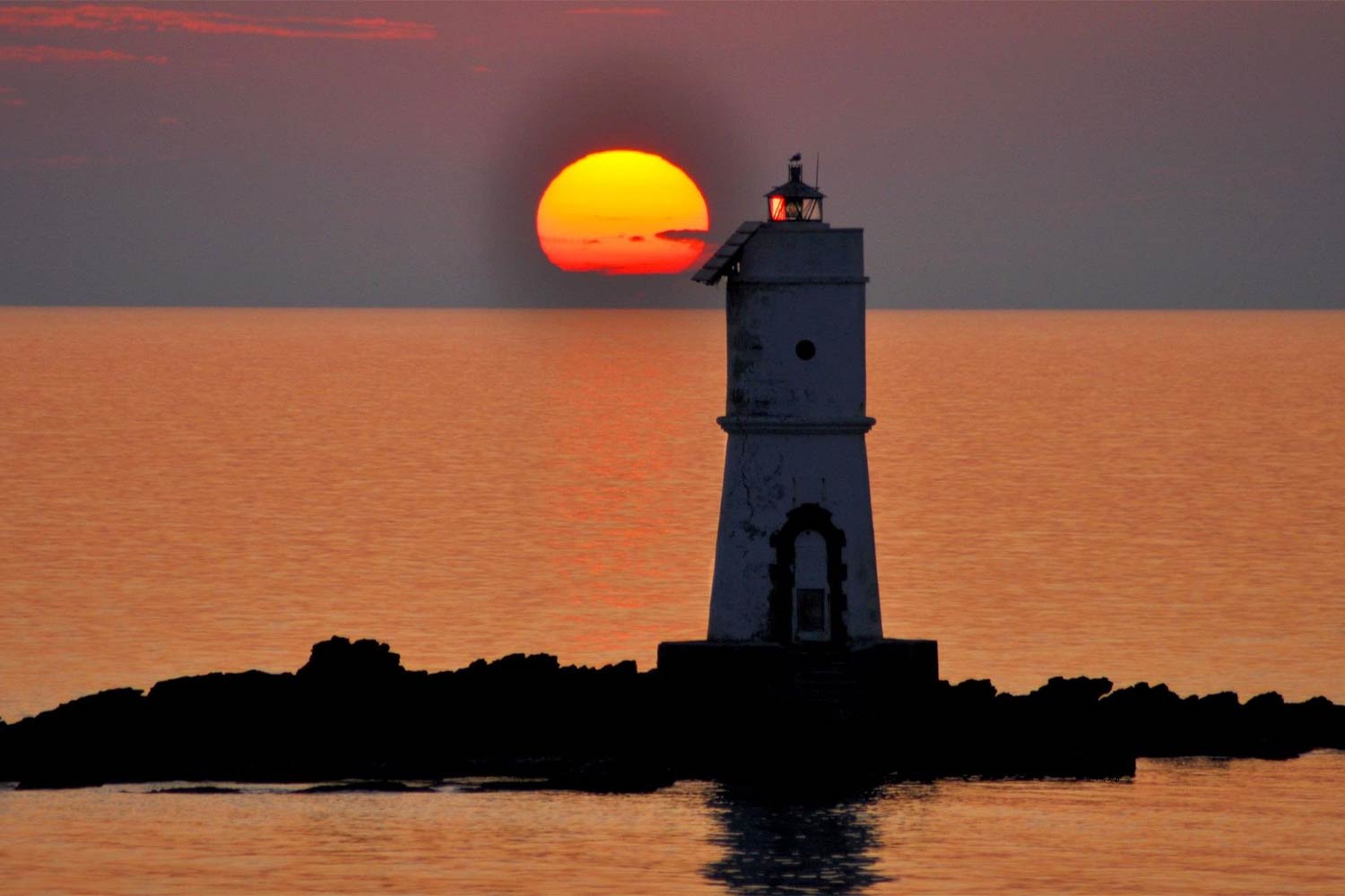 Il faro di Mangiabarche a Calasetta