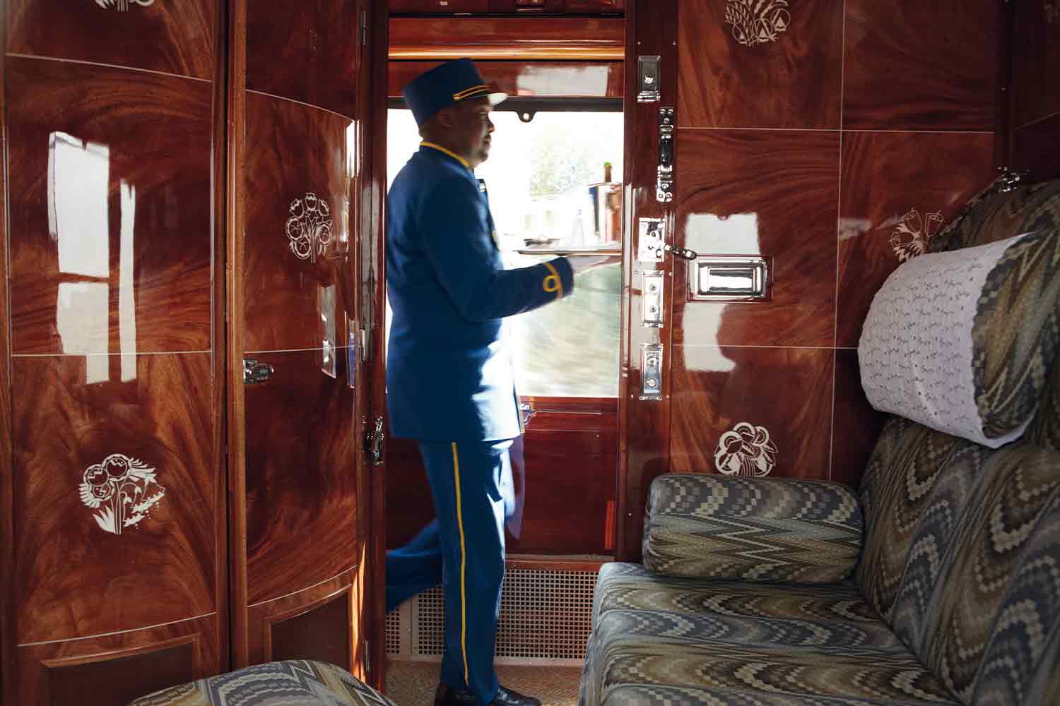 Venice Simplon-Orient-Express, Vista interna della Double cabin Day, Photo Matt Hind (2008)