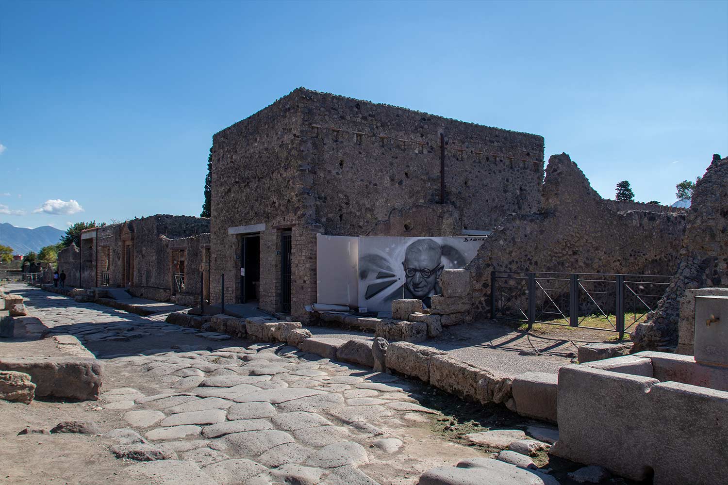 Un'opera della scorsa edizione del Pompei Street Festival