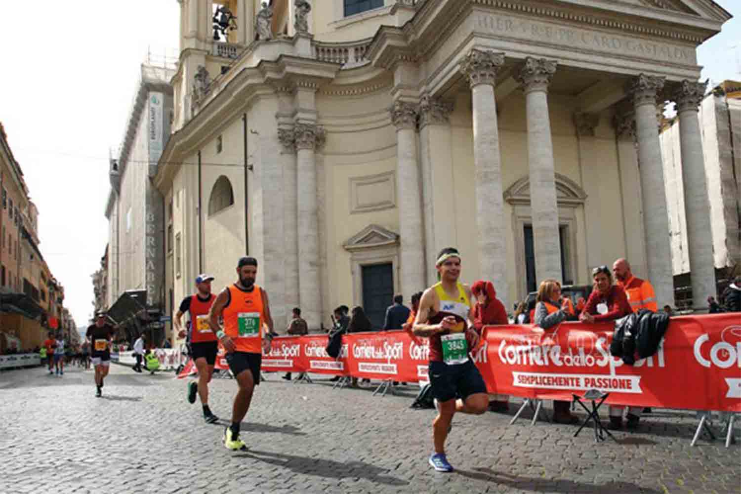 Acea Run Rome The Marathon in piazza del Popolo (2022)