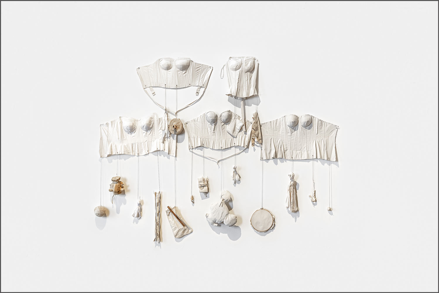 Una delle opere di Maurizio Pellegrin in mostra © Enrico Fiores