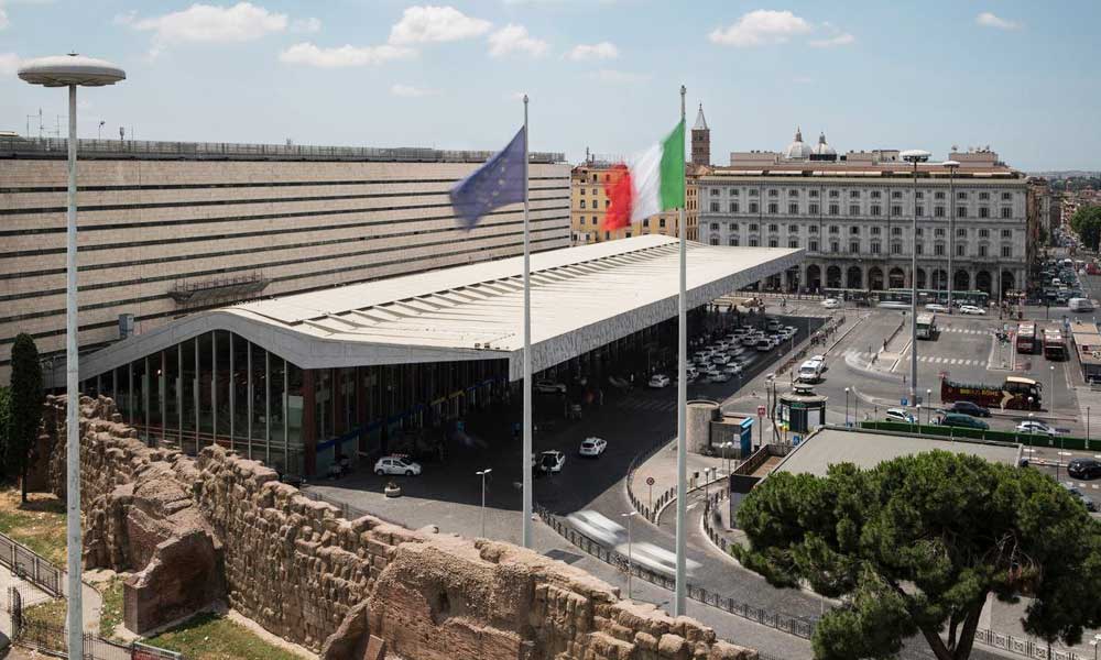 Foto Piazza dei Cinquecento a Roma