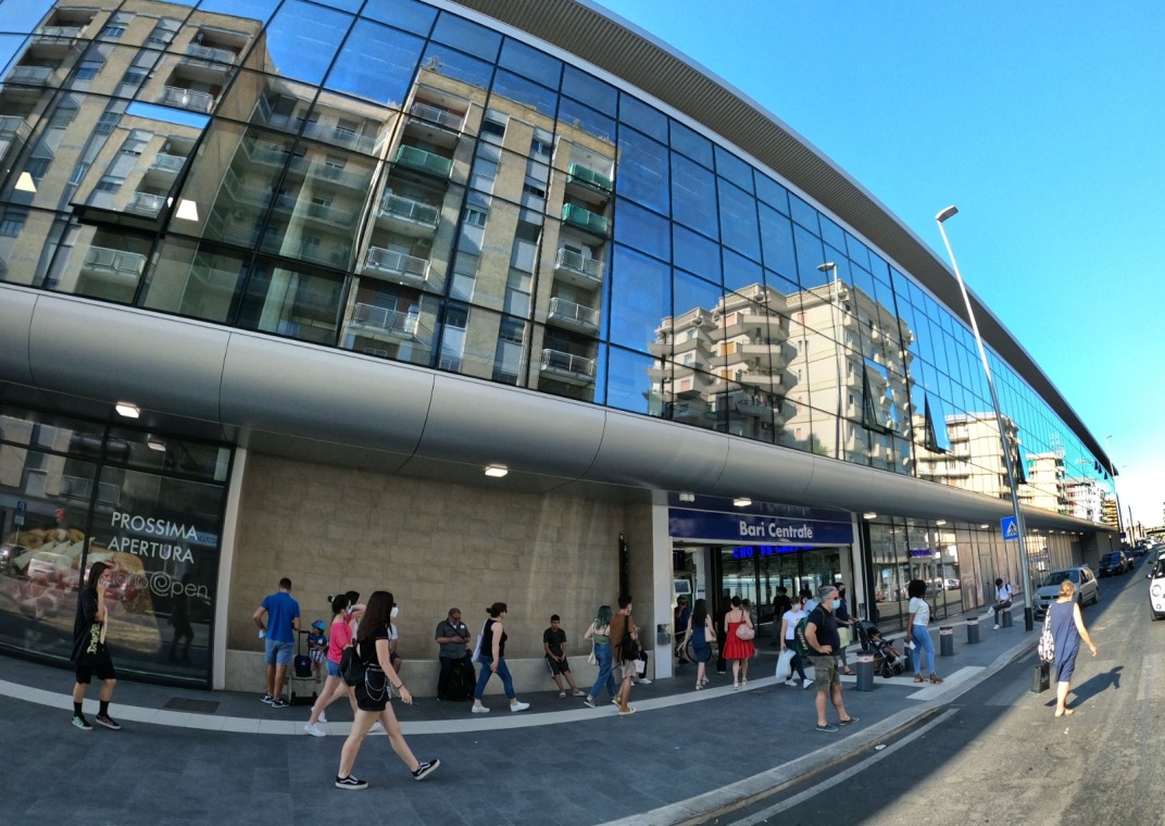 Stazione di Bari