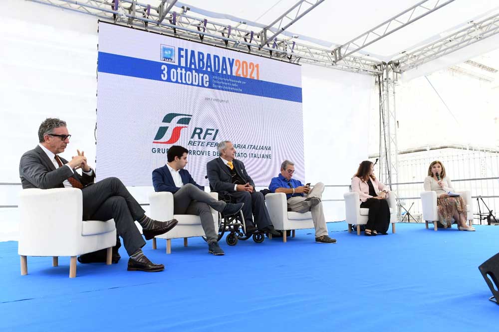 FIABADay 2021 palco con ospiti