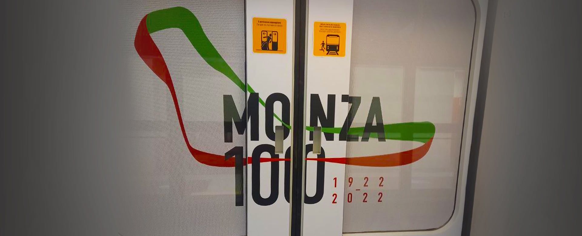 La grafica del treno M5 per i 100 anni dell'autodromo di Monza