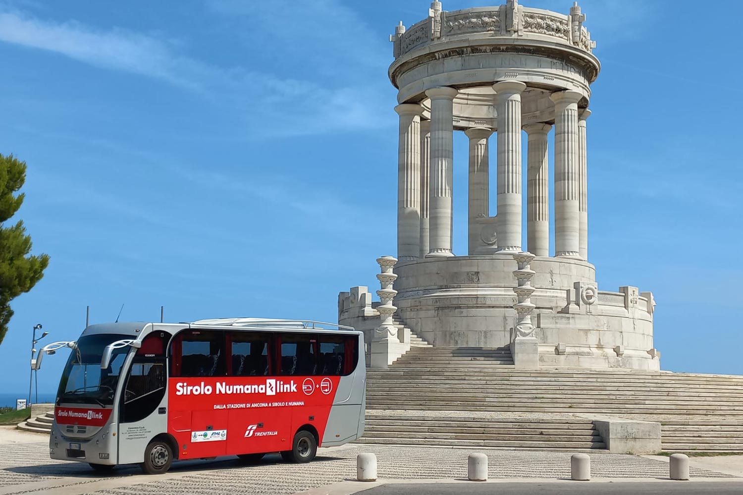 Il bus Sirolo Numana Link