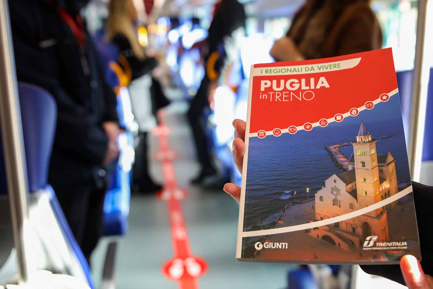 La Guida "Puglia in Treno"