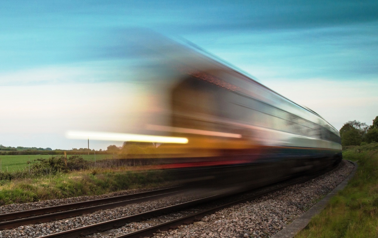 Treno su ferrovia