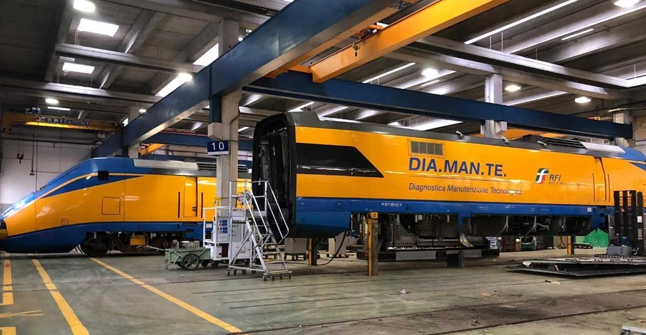 Treno Diamante nell'officina Trenitalia di Vicenza