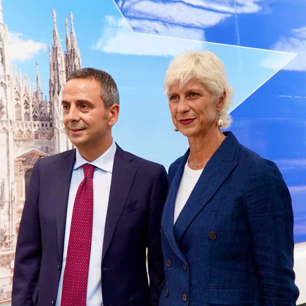 Direttore Marketing di Enit Maria Elena Rossi e dal Direttore Business Intercity di Trenitalia Domenico Scida.