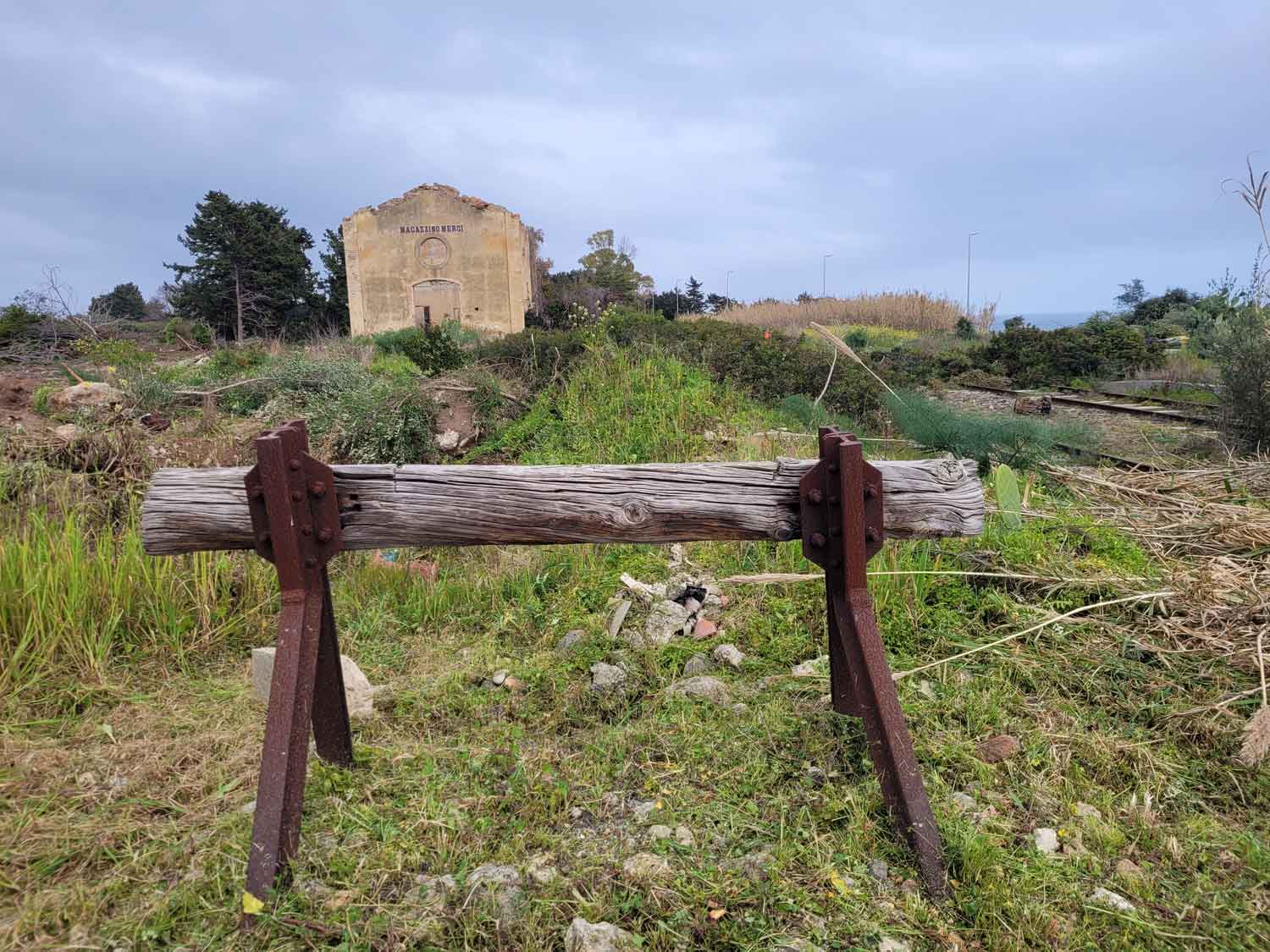 Lavori per il ripristino della linea ferroviaria storica Noto-Pachino