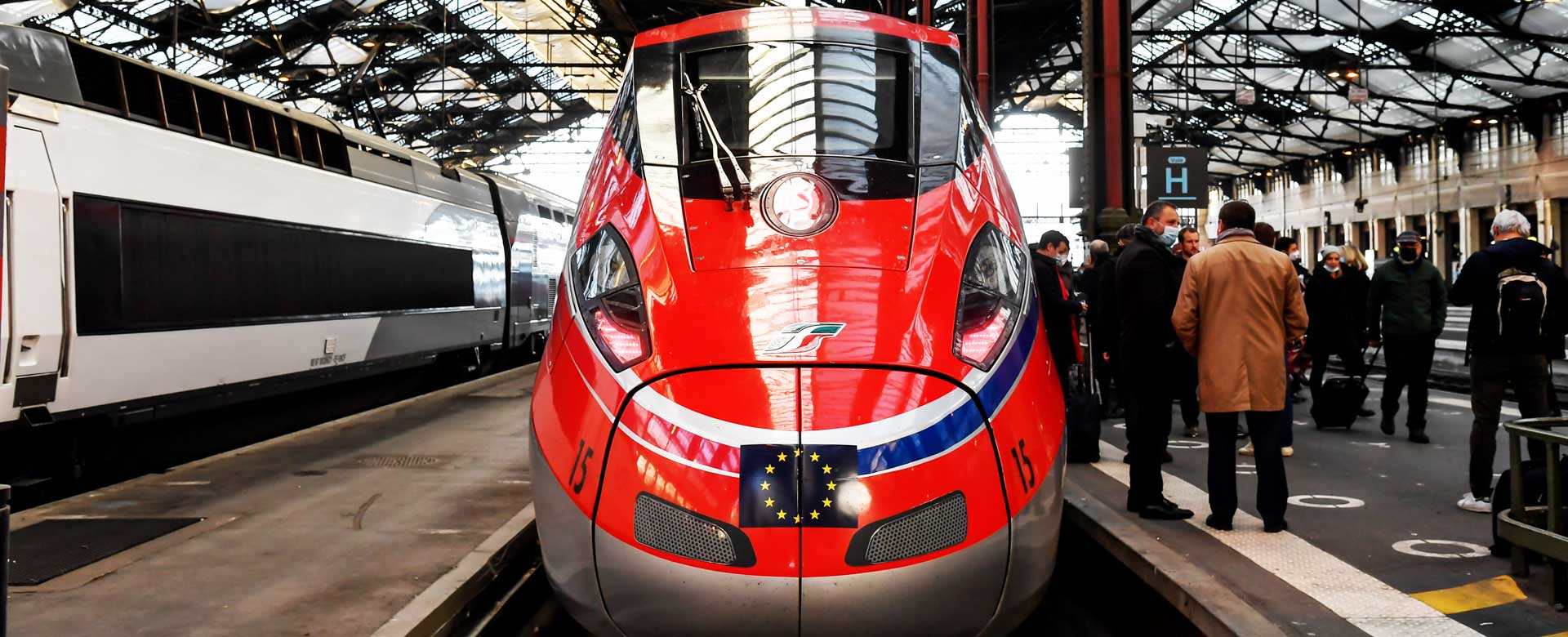 Frecciarossa 1000 nella stazione di Parigi Gare de Lyon