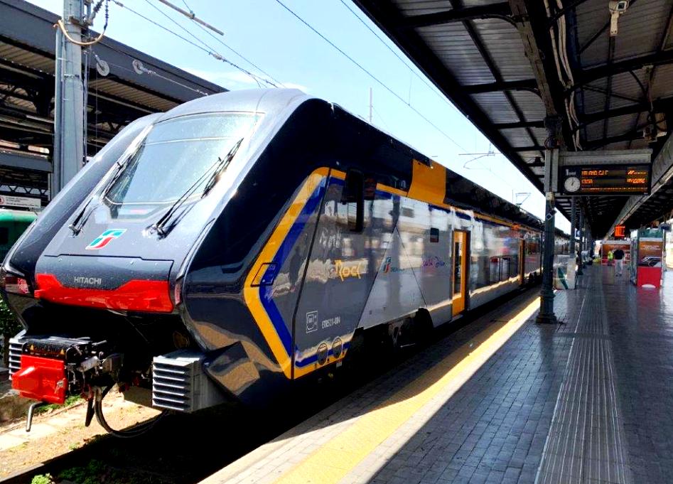 Treno regionale Rock Trenitalia