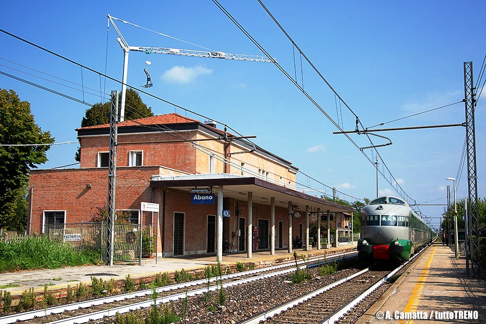 Stazione di Abano con treno Arlecchino