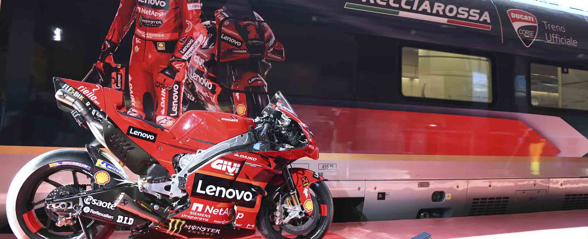 Frecciarossa livrea Ducati