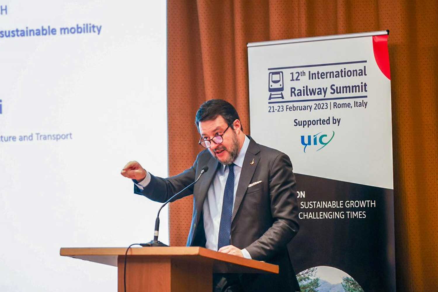 Il Ministro Matteo Salvini interviene al 12° International Railway Summit a Roma