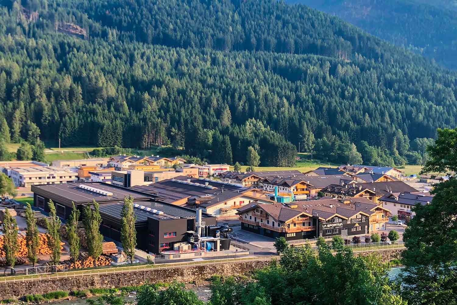 La sede dell’azienda La Sportiva a Ziano di Fiemme (Trento)