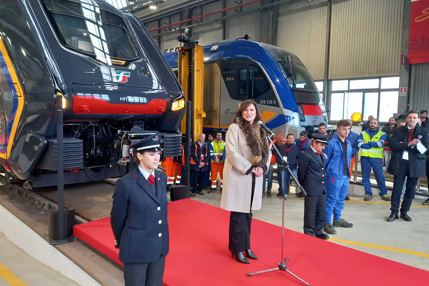 Consegna treno Rock ad Ancona