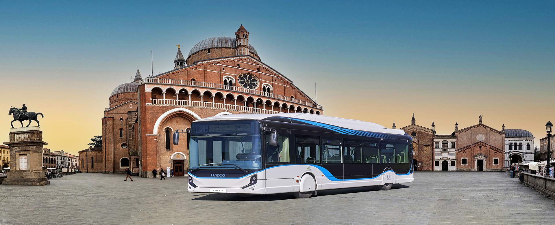 Foto bus elettrici Busitalia