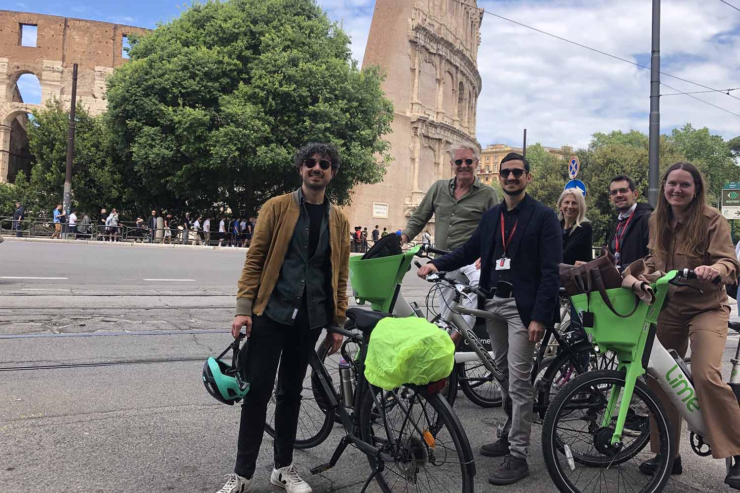 Partecipanti al "bikeshop" promosso da RFI