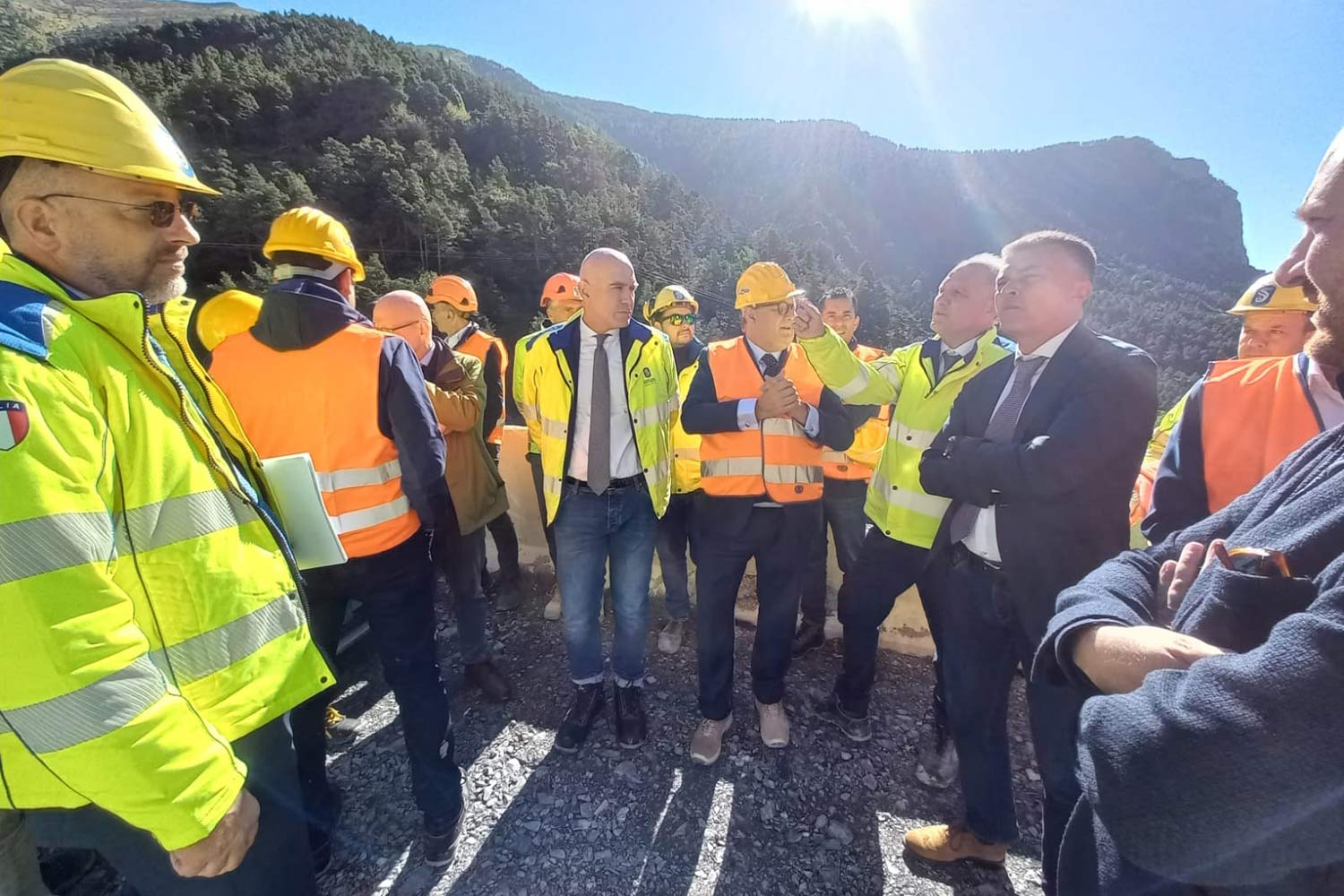 La visita del viceministro Rixi al cantiere del Tunnel di Tenda