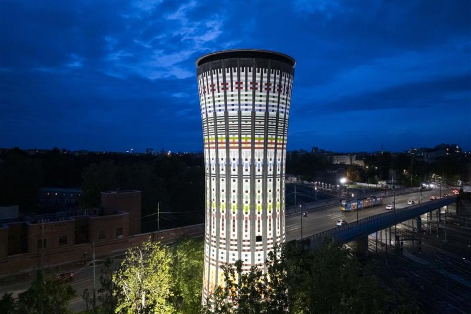Torre Arcobaleno - Milano