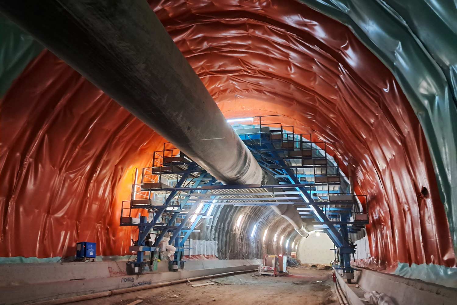 Scavo cantiere Napoli Bari