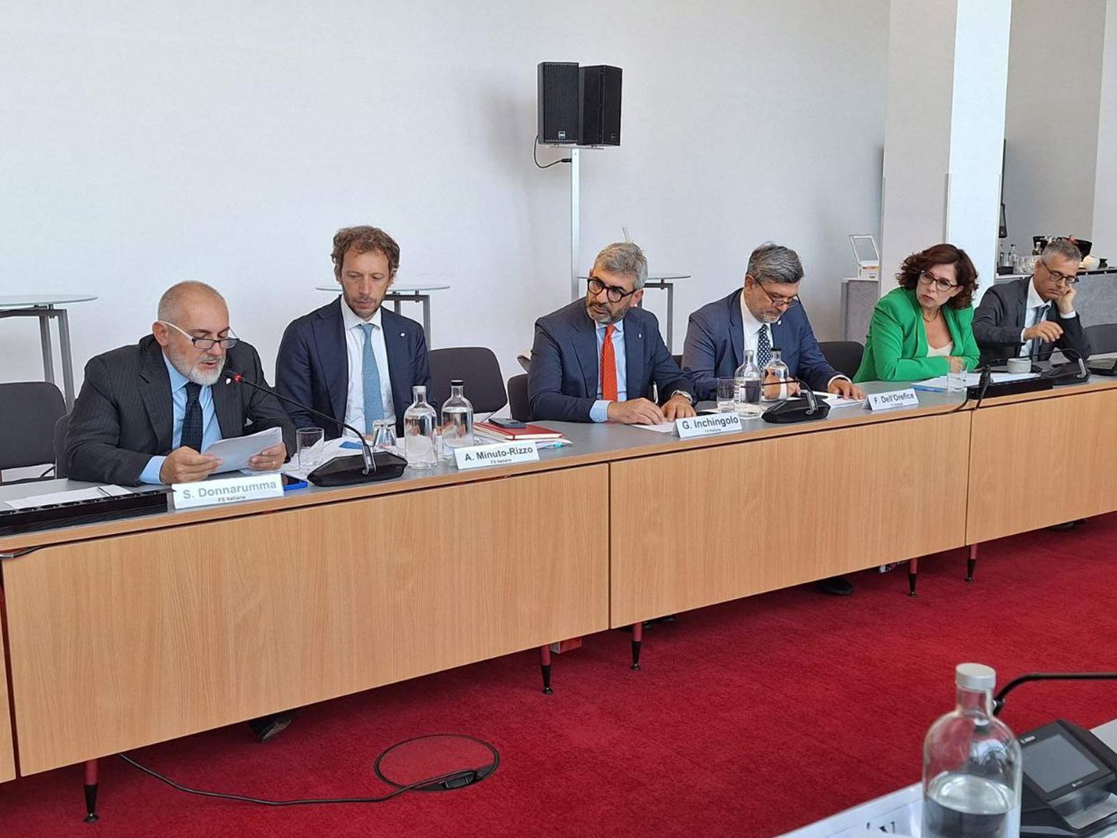 L'AD del Gruppo FS Stefano Donnarumma presiede alla prima riunione UIC in qualità di presidente