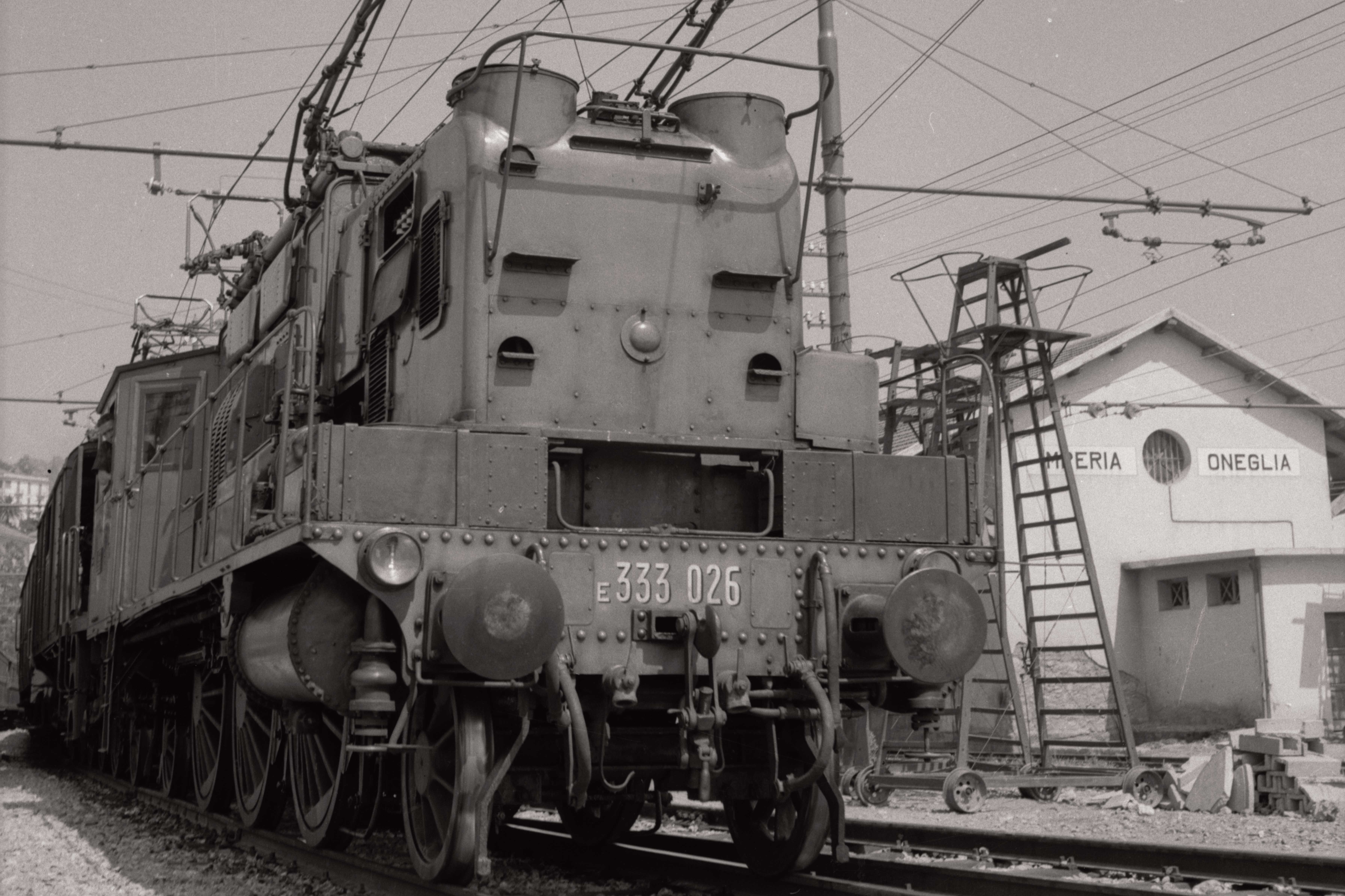Un treno a trazione trifase