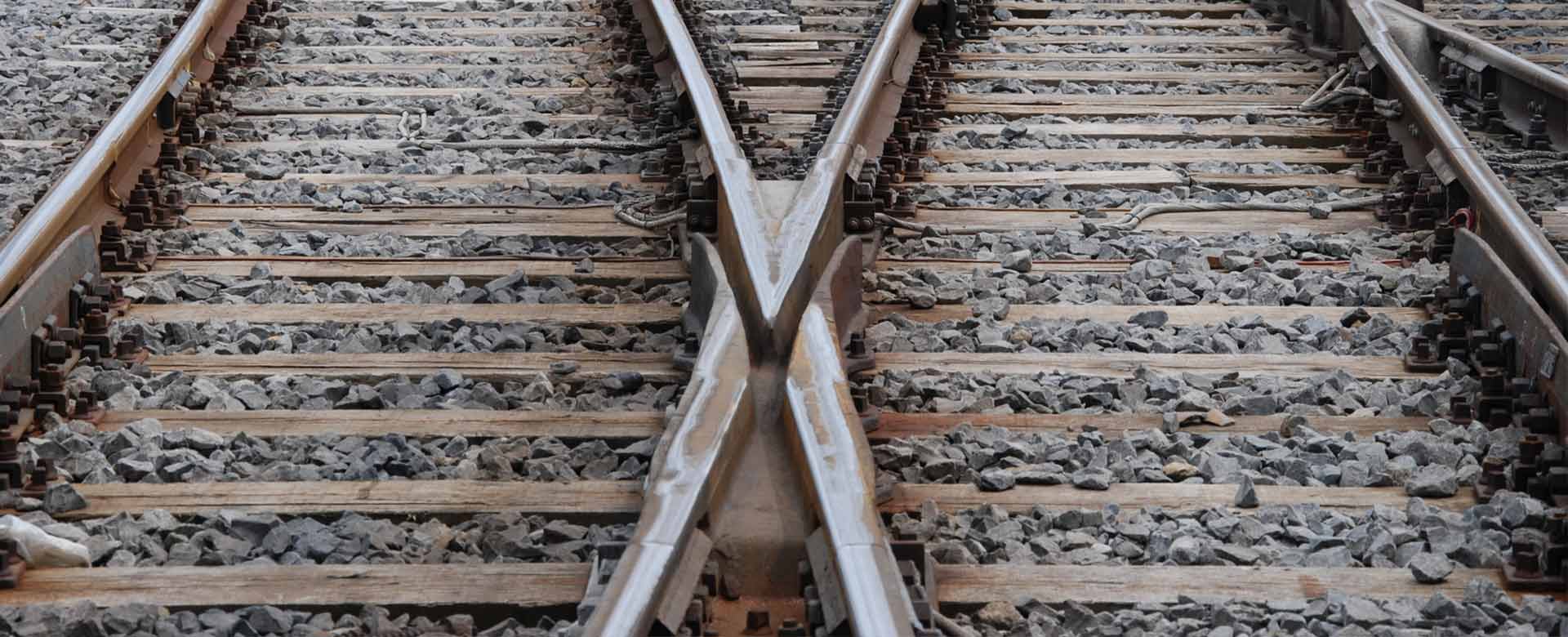 binari, linea ferroviaria