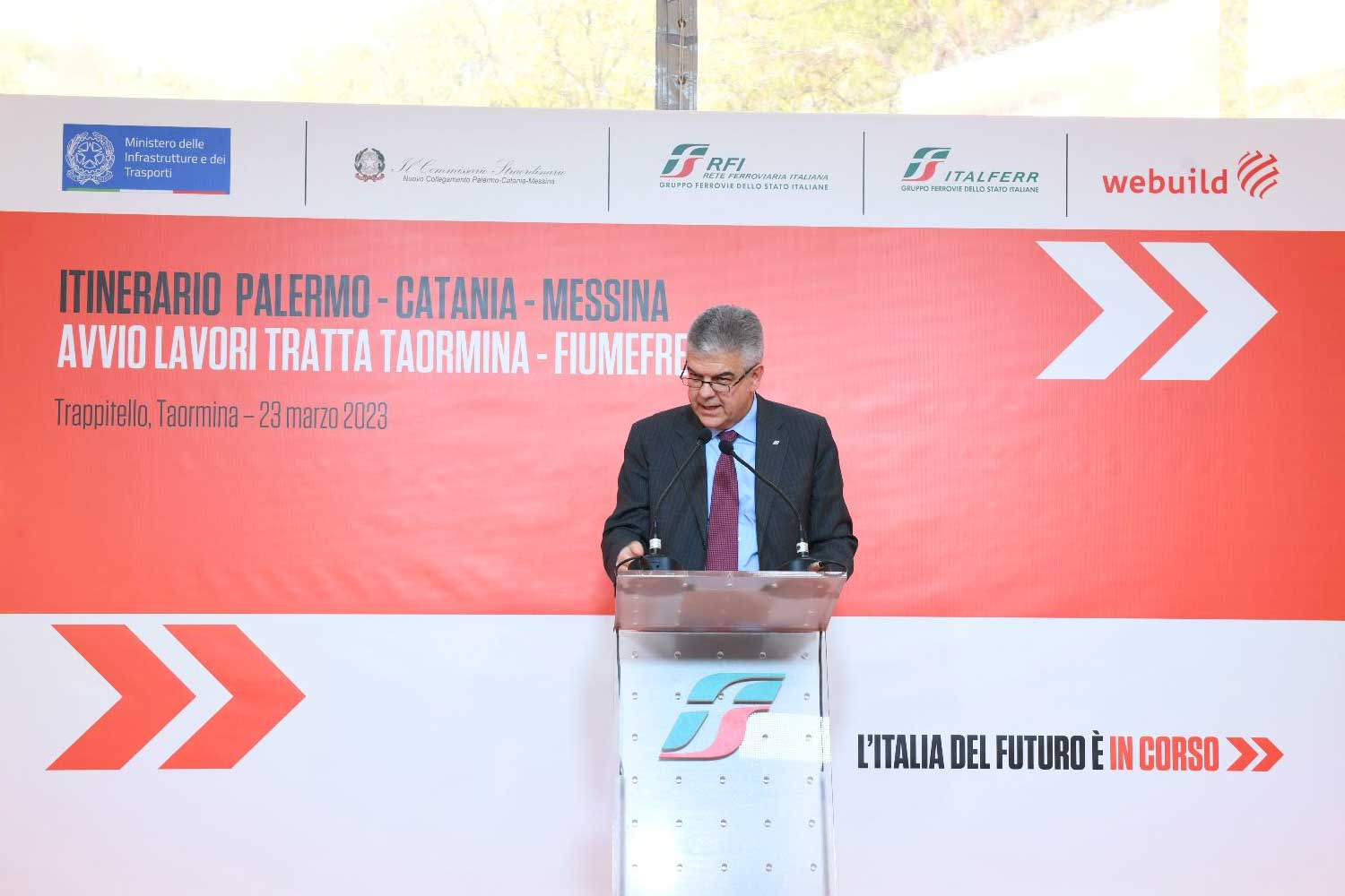 Luigi Ferraris, AD del Gruppo FS, interviene all'evento per l'avvio dei lavori nel cantiere Taormina-Fiumefreddo