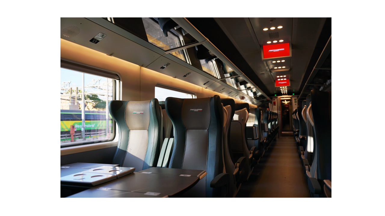 frecciarossa 1000, interni 
