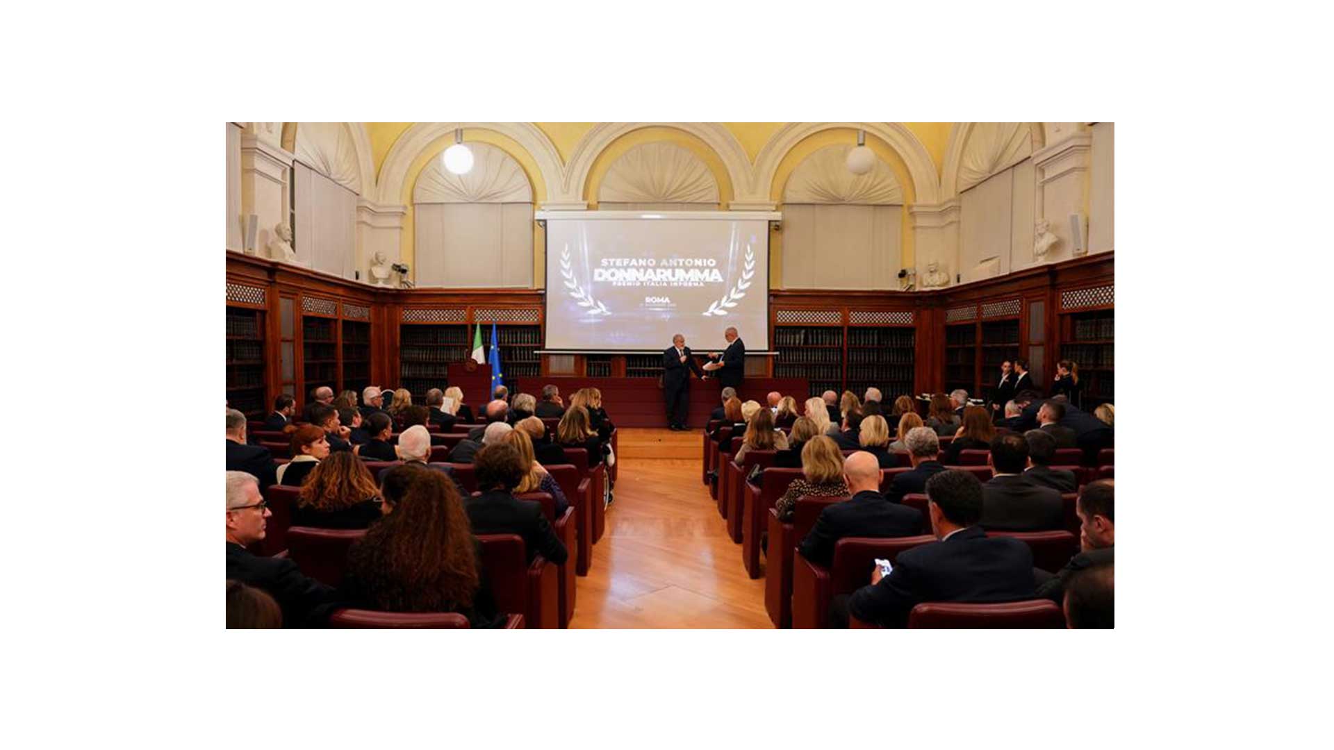 premio italia informa ad donnarumma